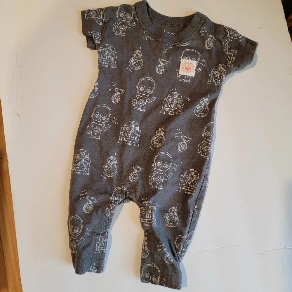 GAP so cute